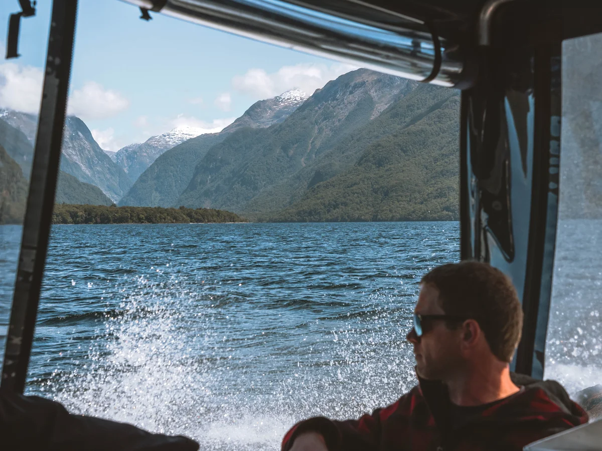 Water taxis Milford Track Day Walk