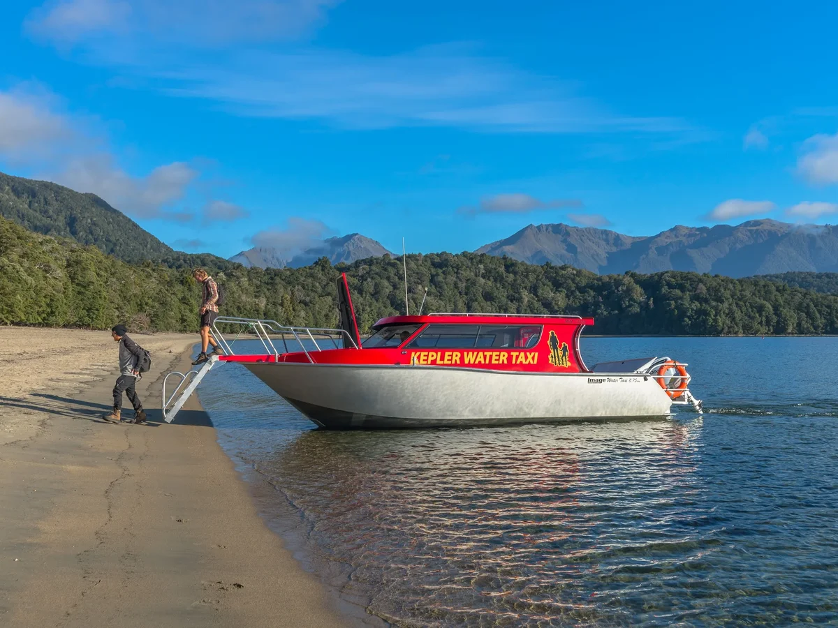 Kepler Water Taxi. Fiordland Outdoors
