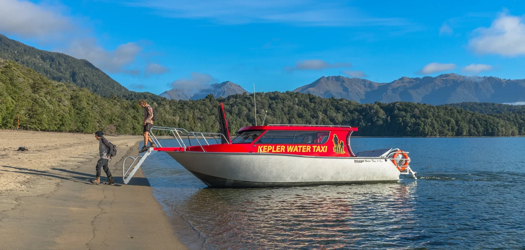 Kepler Water Taxi. Fiordland Outdoors
