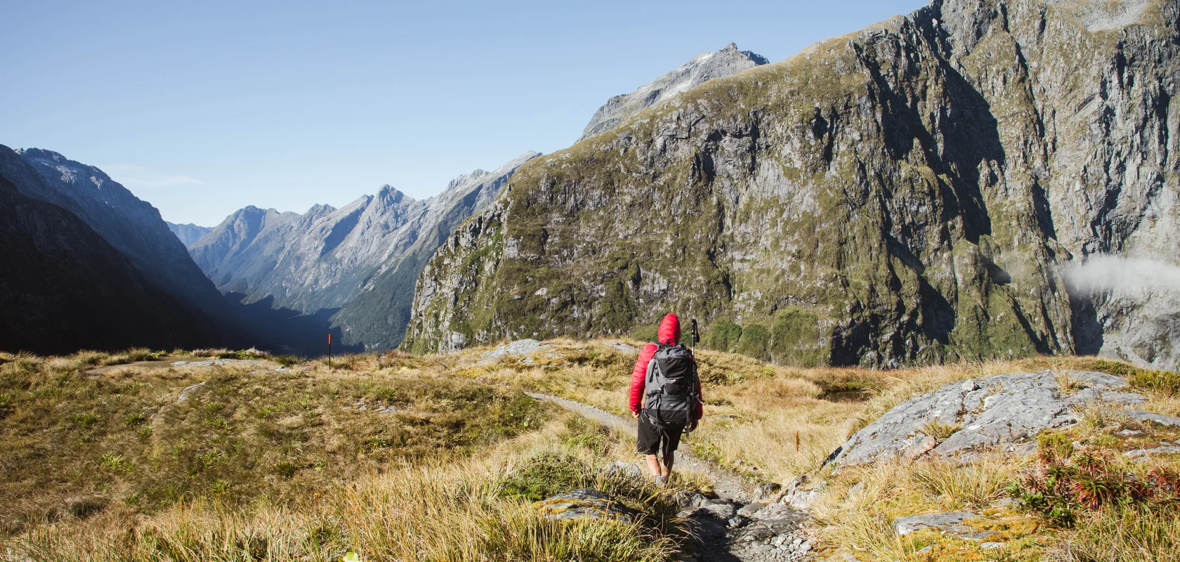 Milford Track MacKinnon Pass