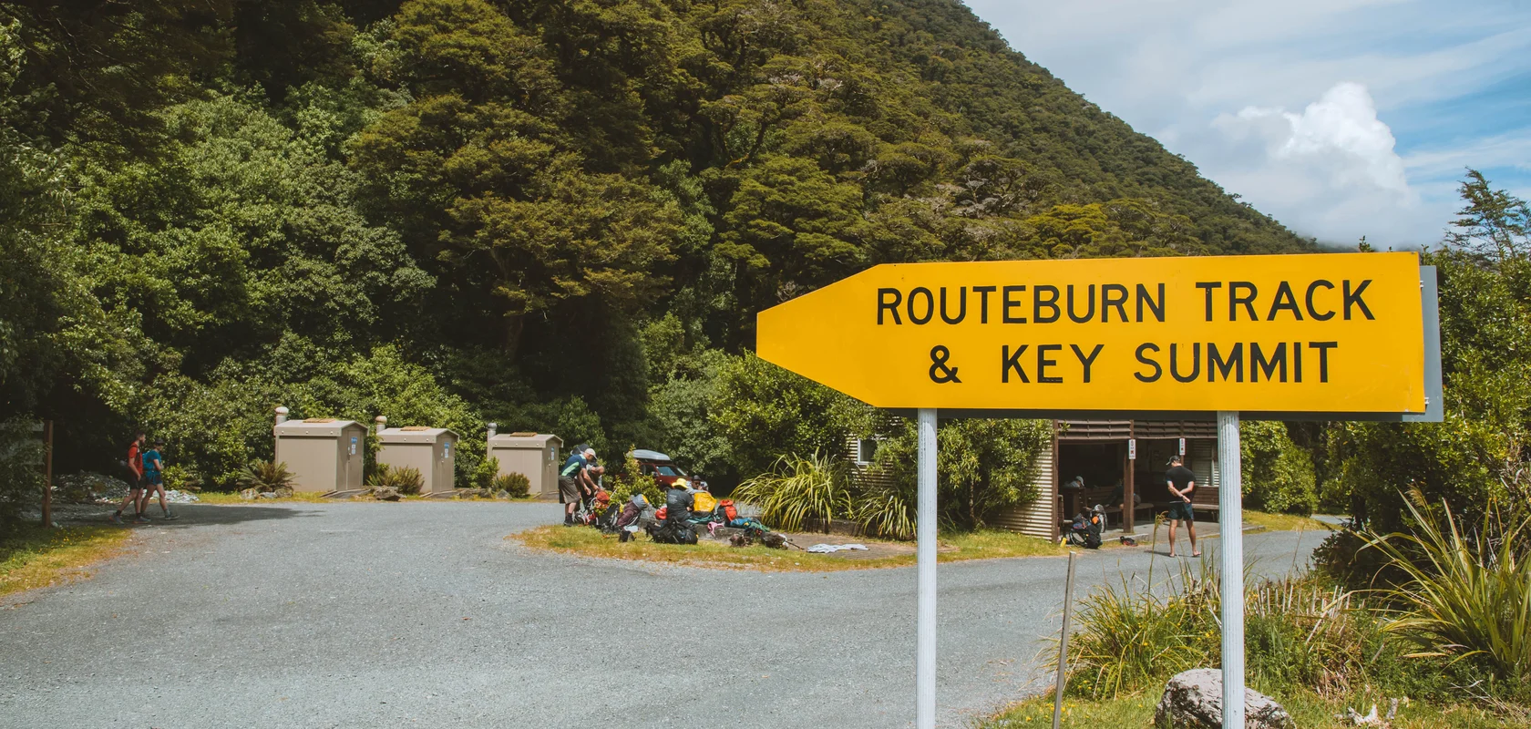 Routeburn Track, Key Summit day walk from Te Anau